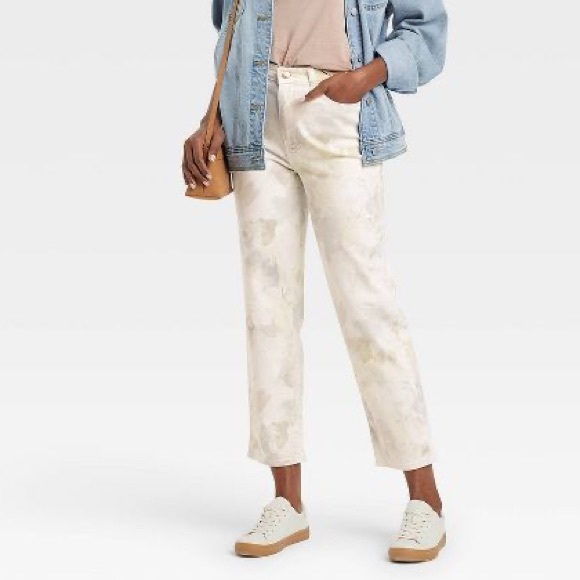 NEW Universal Thread Jeans - Picture 3 of 3